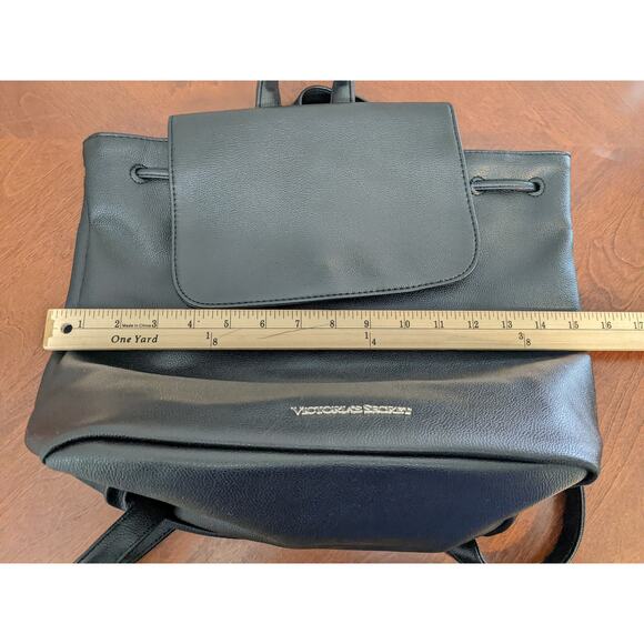 Victoria\'s Secret Backpack Black Drawstring Bucket Pebbled Faux Leather Snap New main image 9